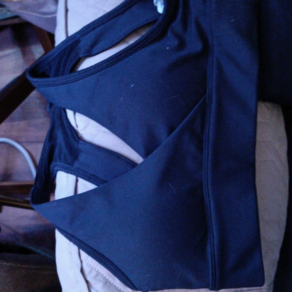 Women's sports bra
